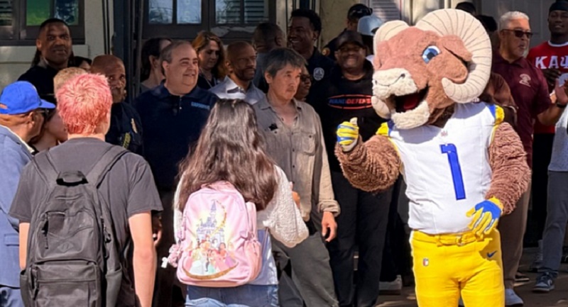 Pasadena Schools Open With ‘The Power of Us’